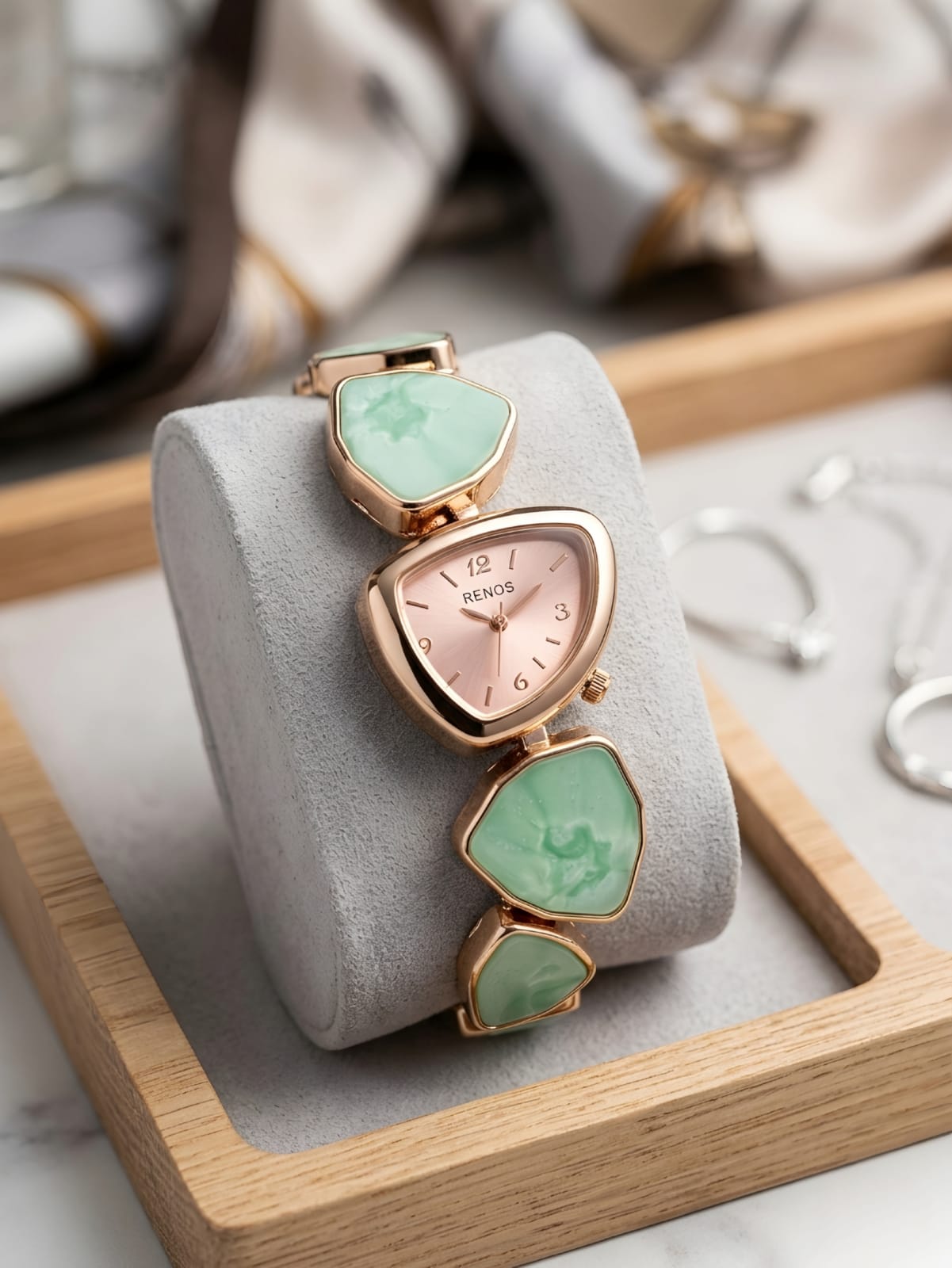Renos Girls Watch – Stylish & Elegant Water Resistant Watch